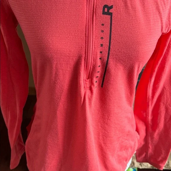Under Armour Bright Coral Long Sleeve Women's Top 1/2 zip Women sz S - Picture 3 of 6